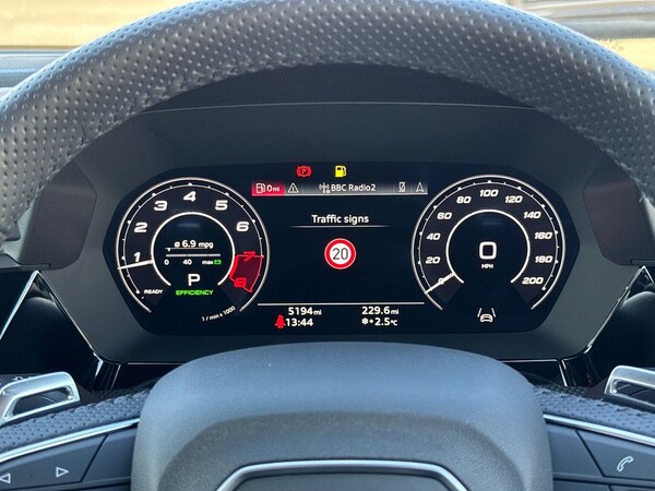 Used Audi RS3 2023 for sale - 75435579: Photo 10