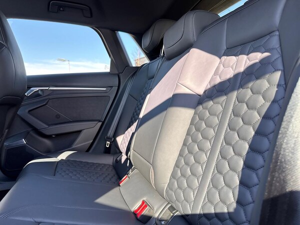 Used Audi RS3 2023 for sale - 75435579: Photo 16