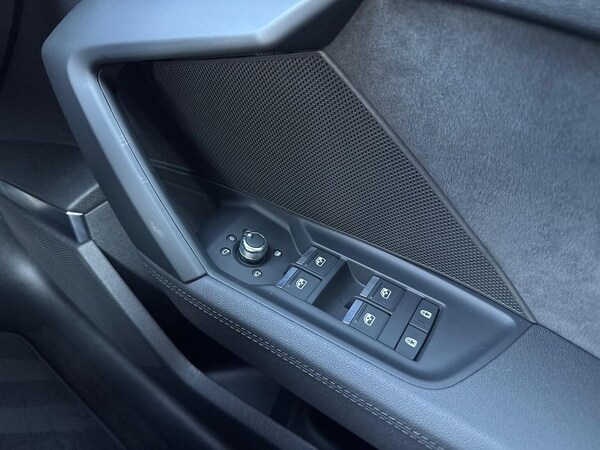 Used Audi RS3 2023 for sale - 75435579: Photo 21