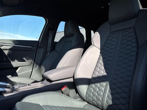 Used Audi RS3 2023 for sale - 75435579: Photo 29