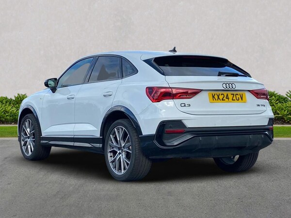 Used Audi Q3 2024 for sale - 75484902: Photo 2