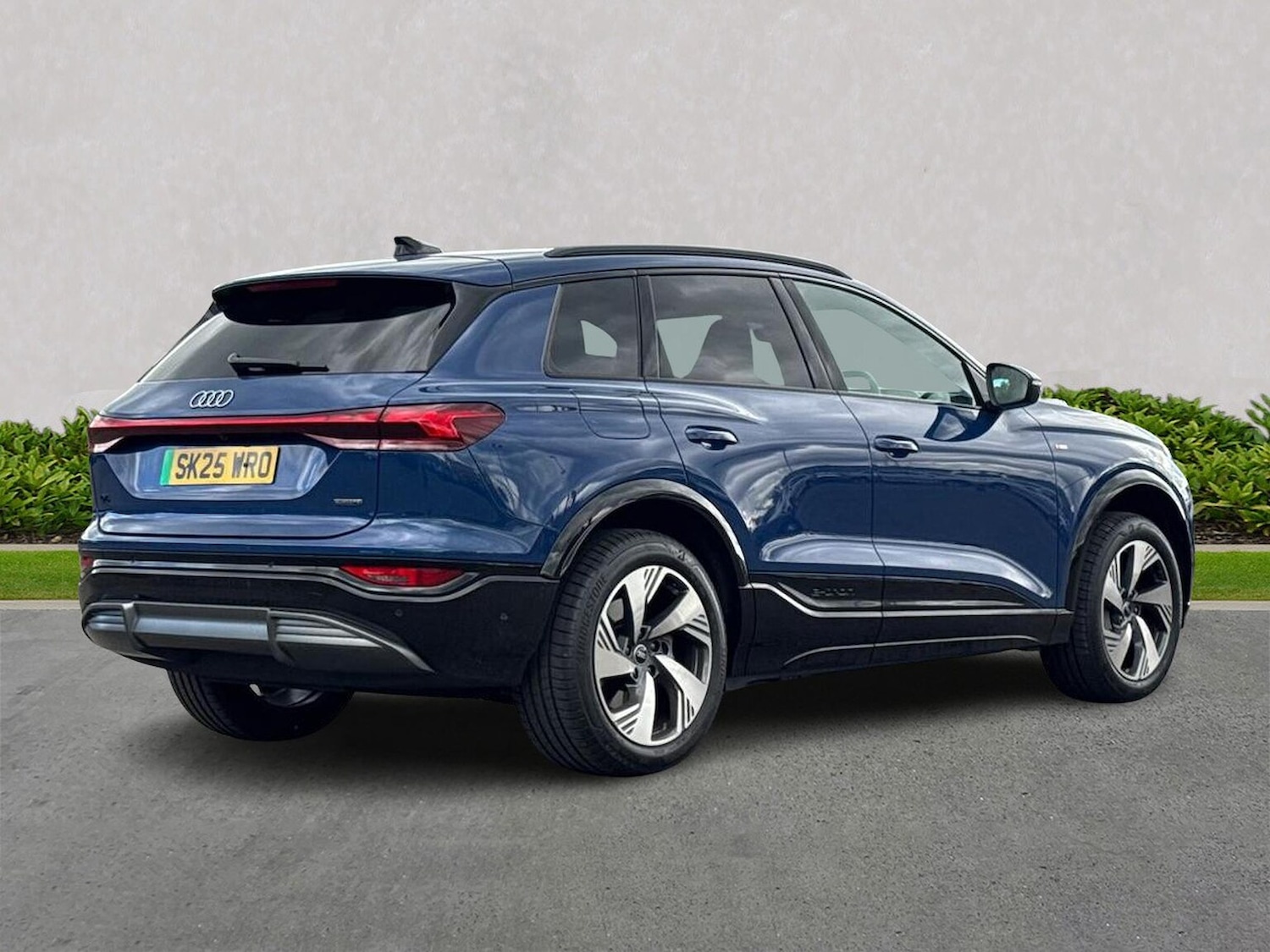 Used Audi Q6 e-tron 2025 for sale - 76164902: Photo 18
