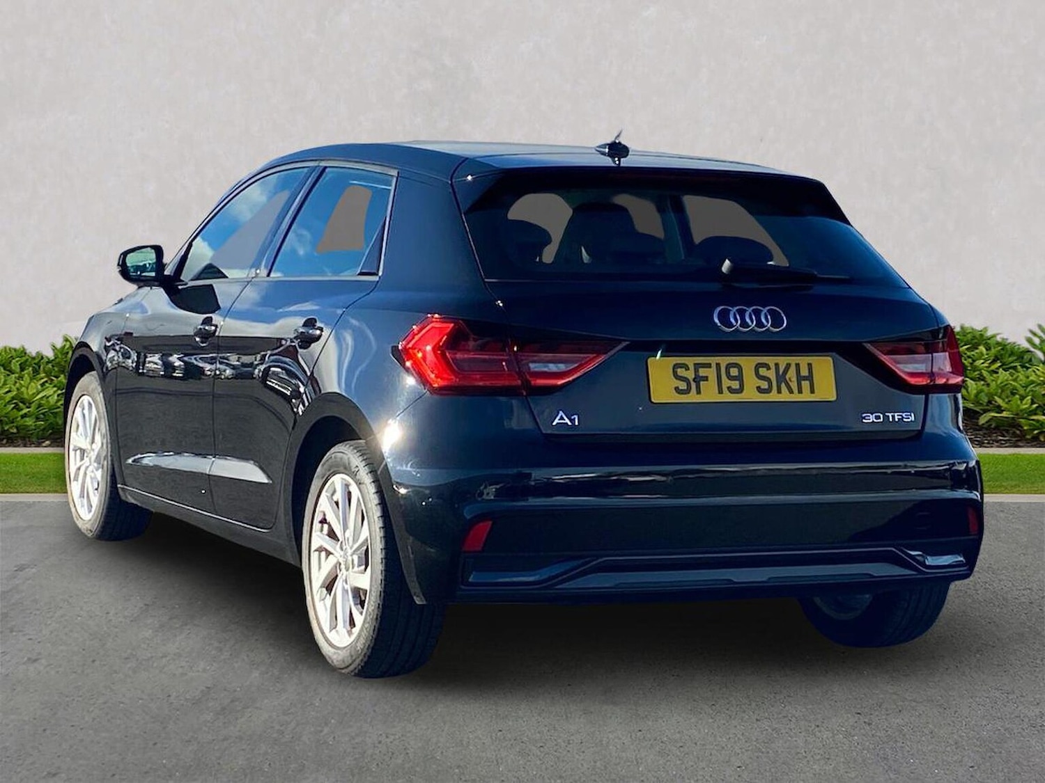 Used Audi A1 2019 for sale - 76194535: Photo 2