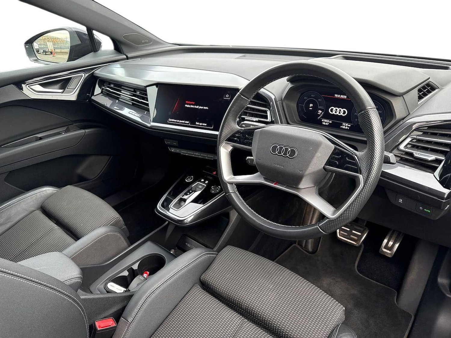 Used Audi Q4 e-tron 2022 for sale - 76144187: Photo 15