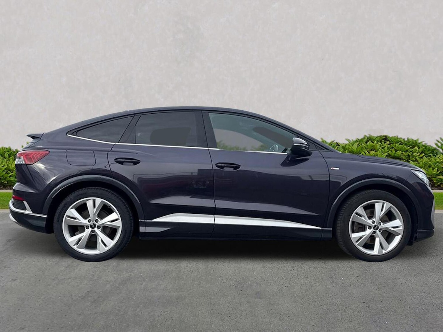Used Audi Q4 e-tron 2022 for sale - 76144187: Photo 3