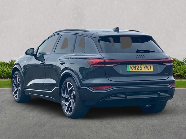Used Audi Q6 e-tron 2025 for sale - 76225031: Photo 2