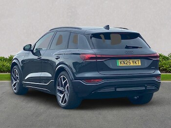 Used Audi Q6 e-tron 2025 for sale - 76225031: Photo 2