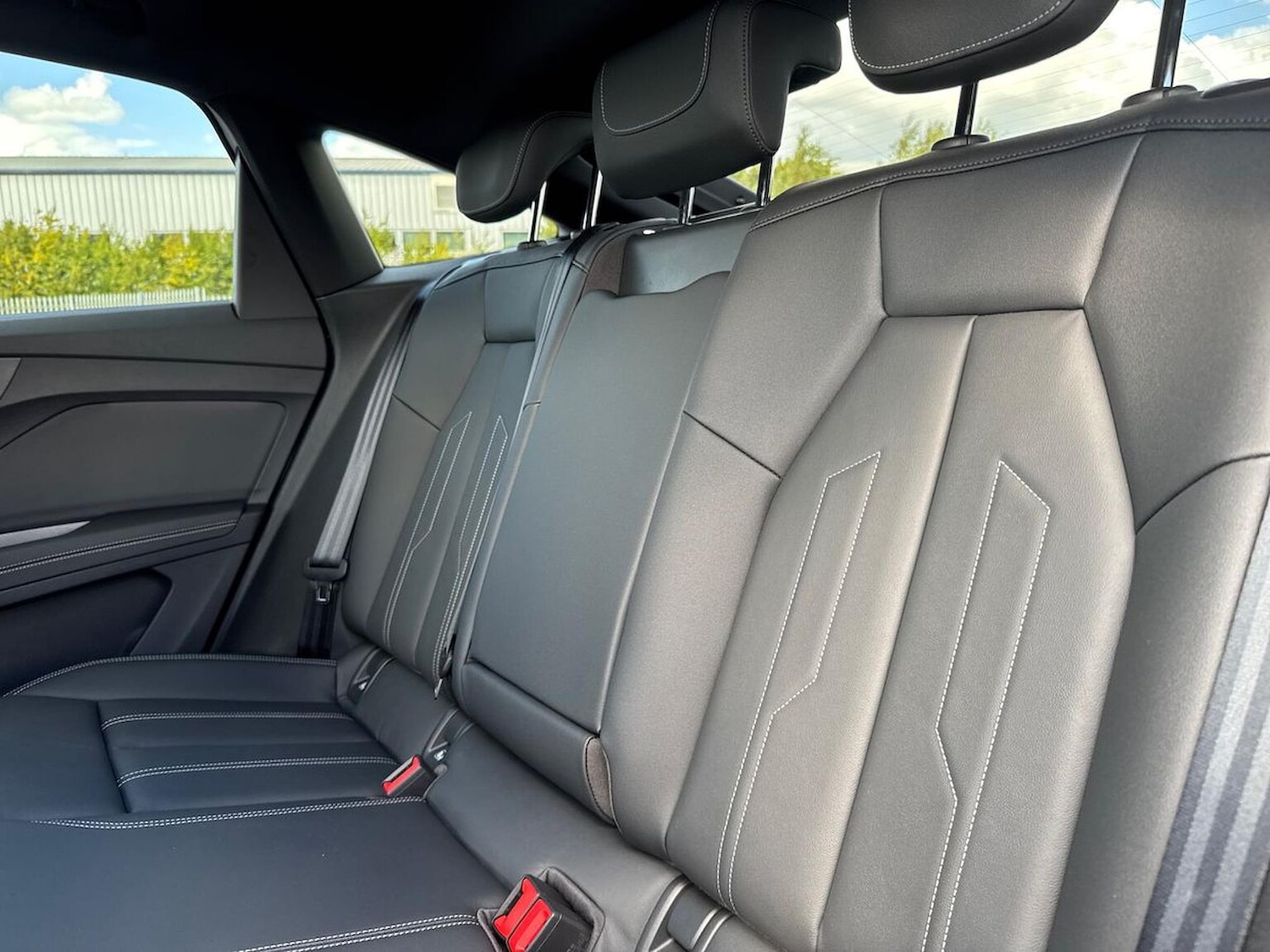 Used Audi Q4 e-tron 2025 for sale - 76193153: Photo 16