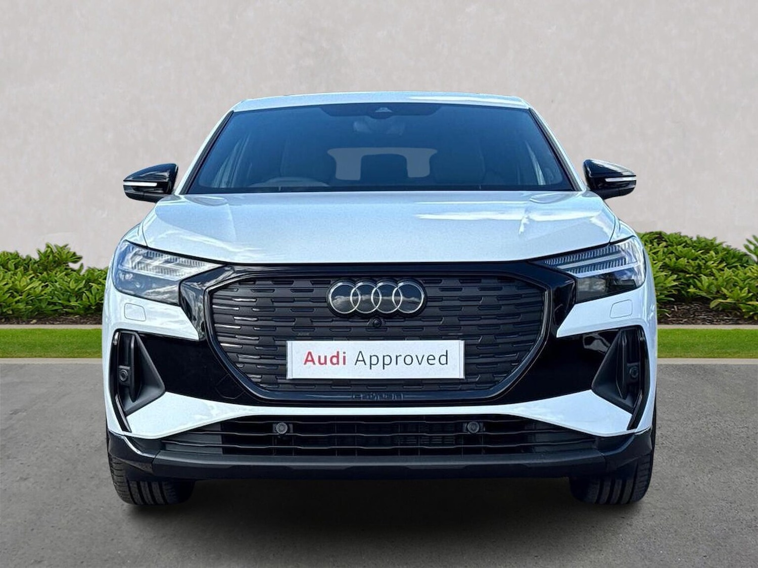 Used Audi Q4 e-tron 2025 for sale - 76193153: Photo 5