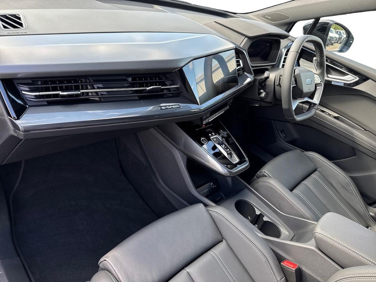 Used Audi Q4 e-tron 2025 for sale - 76193153: Photo 7