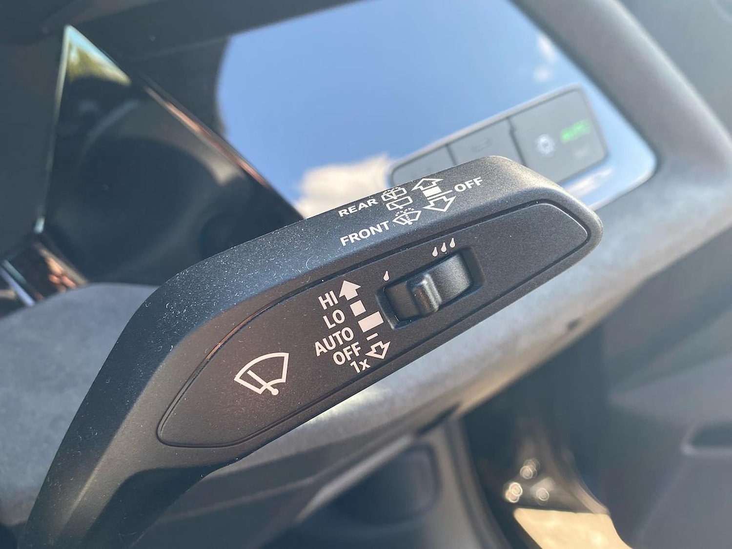 Vehicle 28