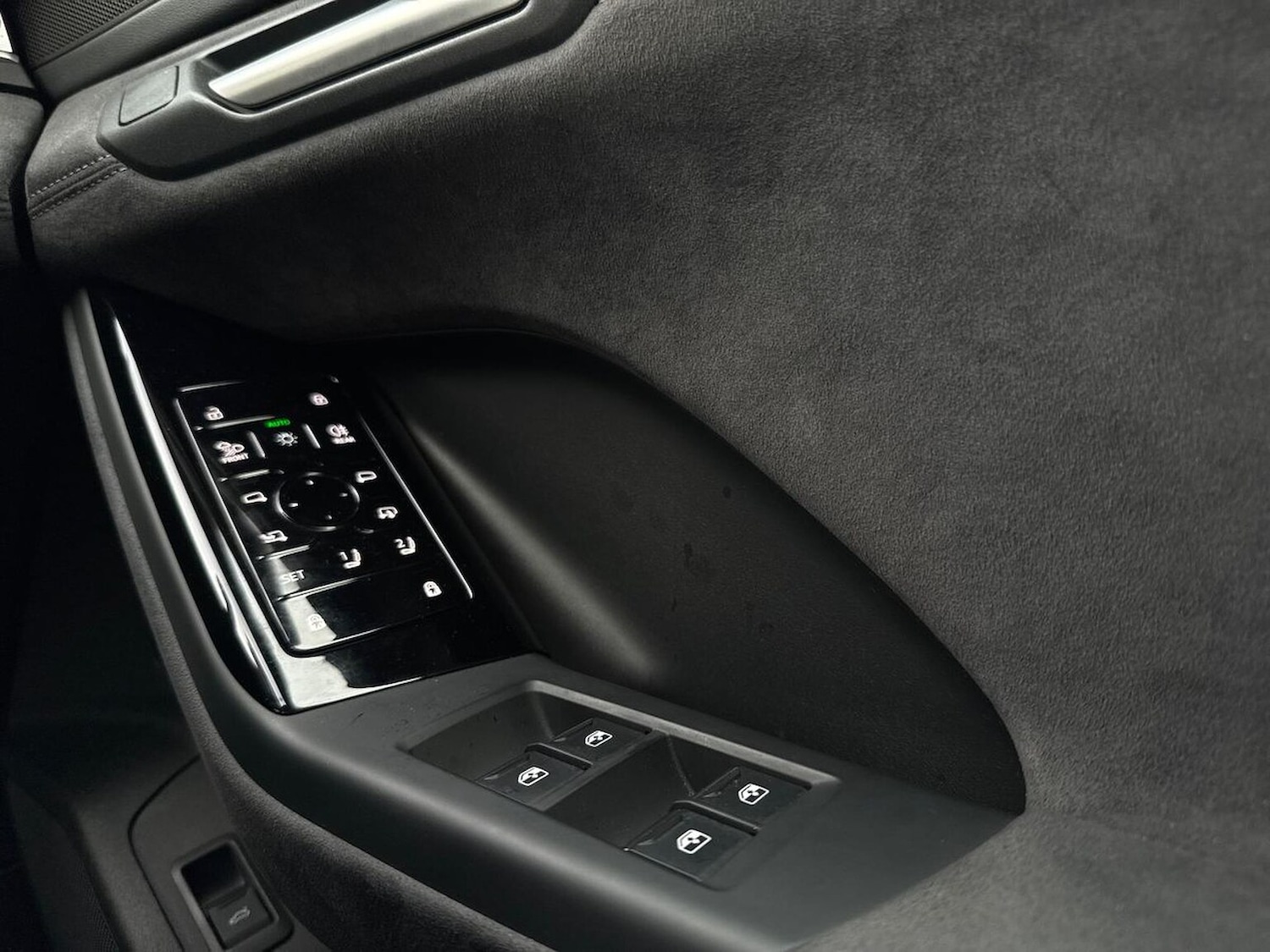 Used Audi Q6 e-tron 2025 for sale - 76164907: Photo 21