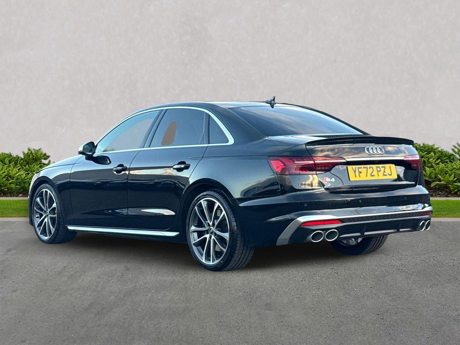 Used Audi A4 2022 for sale - 76363410: Photo 2