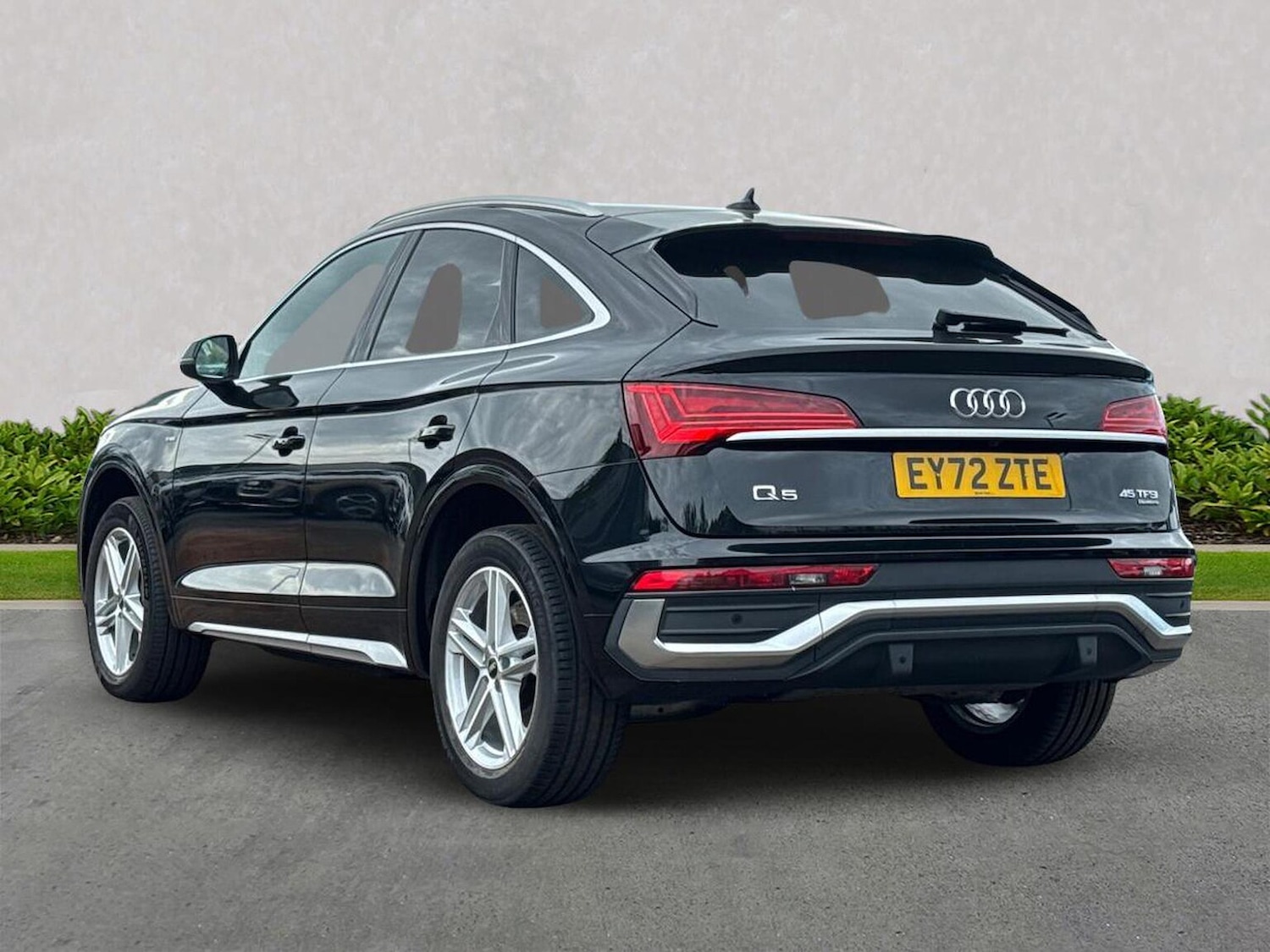 Used Audi Q5 2022 for sale - 76187092: Photo 2