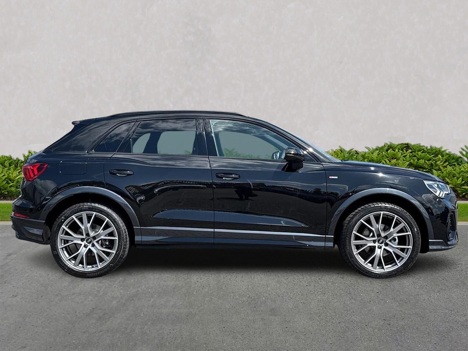 Used Audi Q3 2025 for sale - 76164906: Photo 3