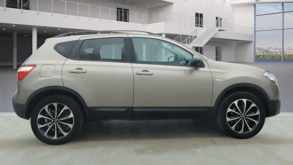 Used Nissan Qashqai 2013 for sale - 77784127: Photo 10
