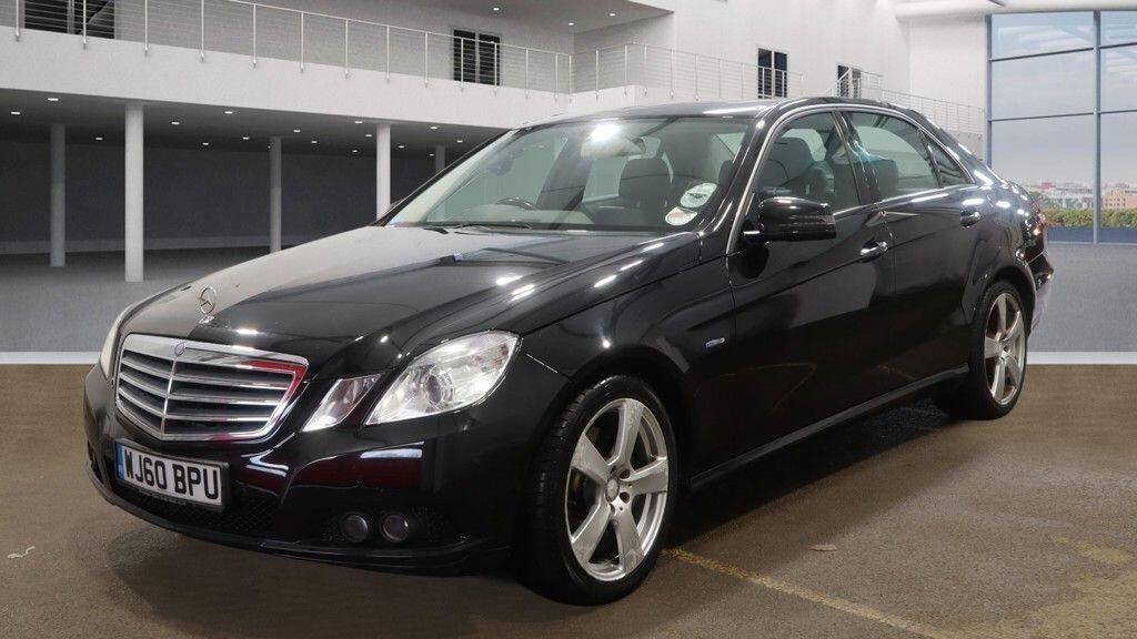 Used Mercedes-Benz E Class 2010 for sale - 77358572: Photo 4