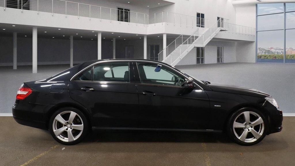 Used Mercedes-Benz E Class 2010 for sale - 77358572: Photo 7