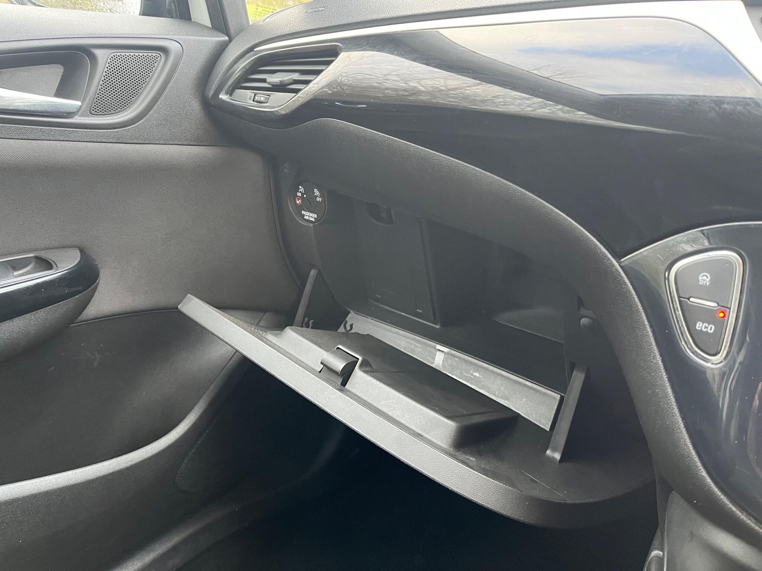 Used Vauxhall Corsa 2016 for sale - 77177793: Photo 22