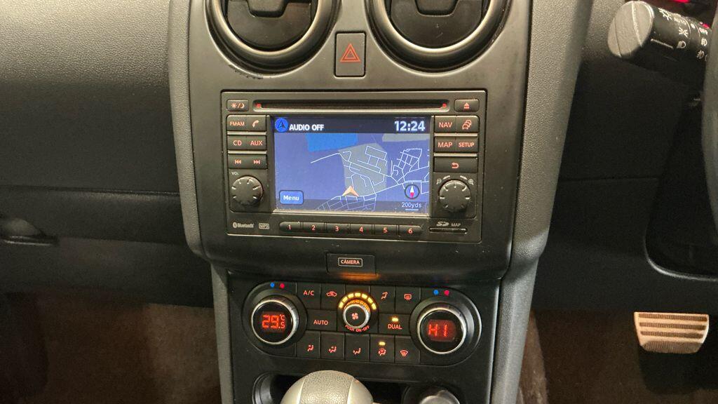 Used Nissan Qashqai 2013 for sale - 77853632: Photo 2