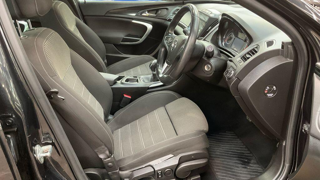 Used Vauxhall Insignia 2016 for sale - 77242697: Photo 3
