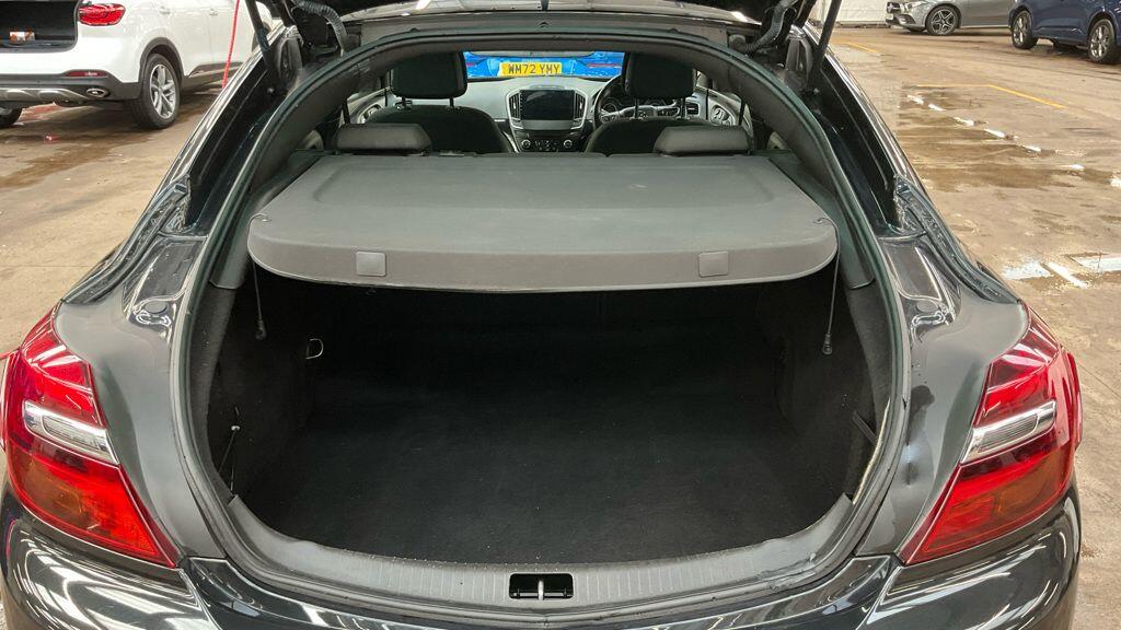 Used Vauxhall Insignia 2016 for sale - 77242697: Photo 5