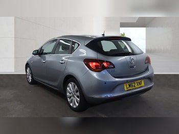 Used Vauxhall Astra 2012 for sale - 79328285: Photo