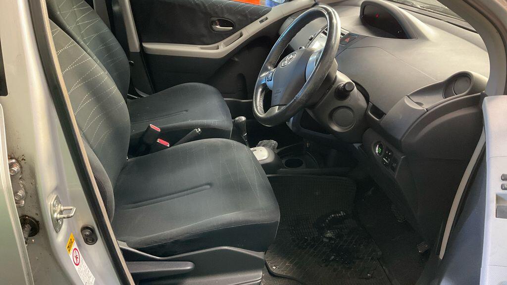 Used Toyota Yaris 2006 for sale - 77177795: Photo 4