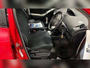 Used Toyota Yaris 2006 for sale - 77478563: Photo