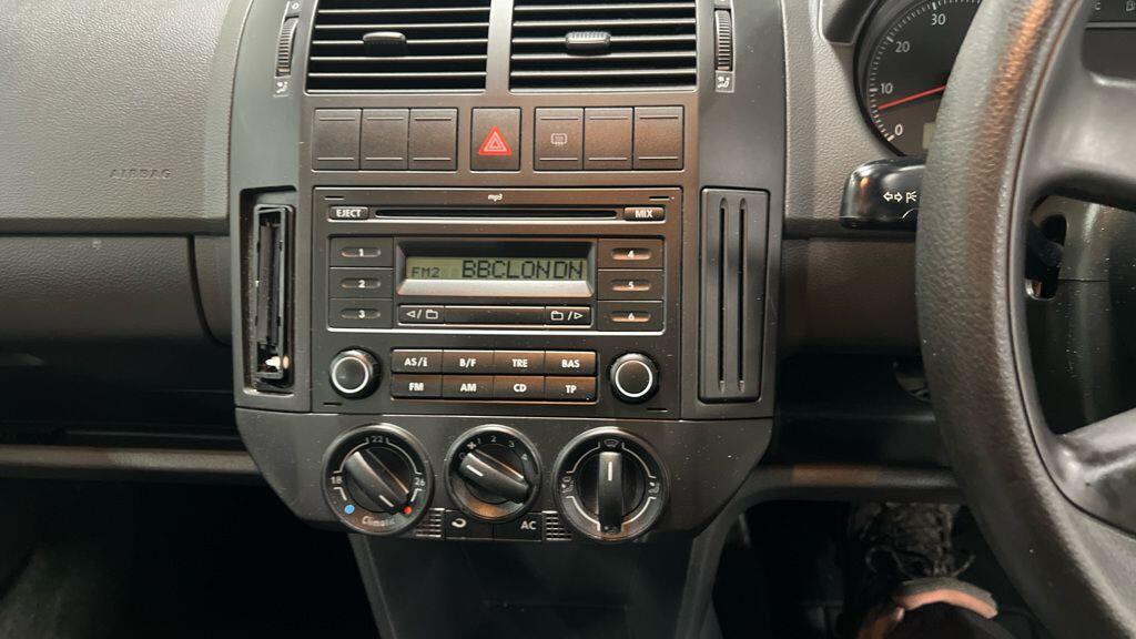 Used Volkswagen Polo for sale - 77484054: Photo 3