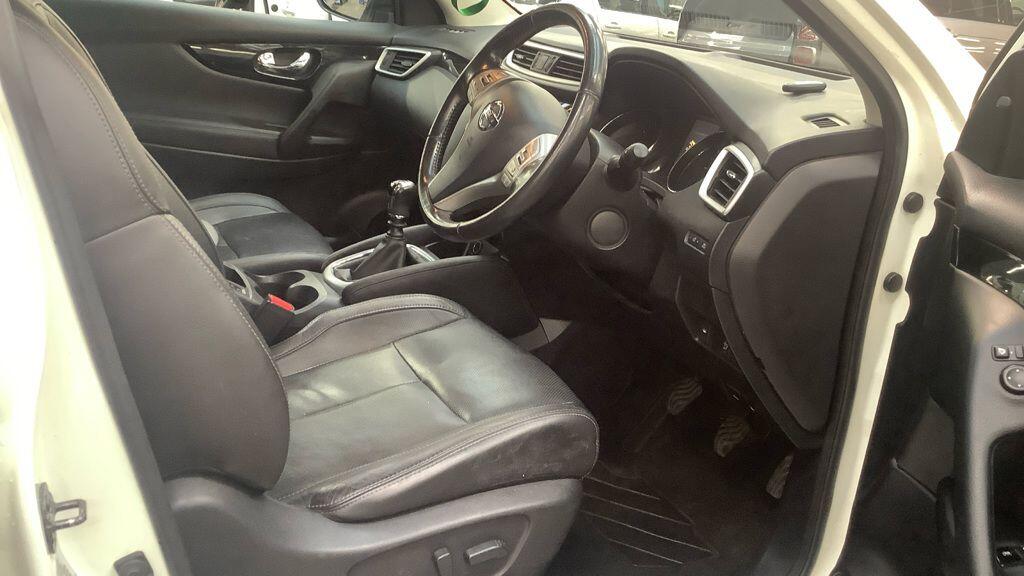 Used Nissan Qashqai for sale - 77626181: Photo 3