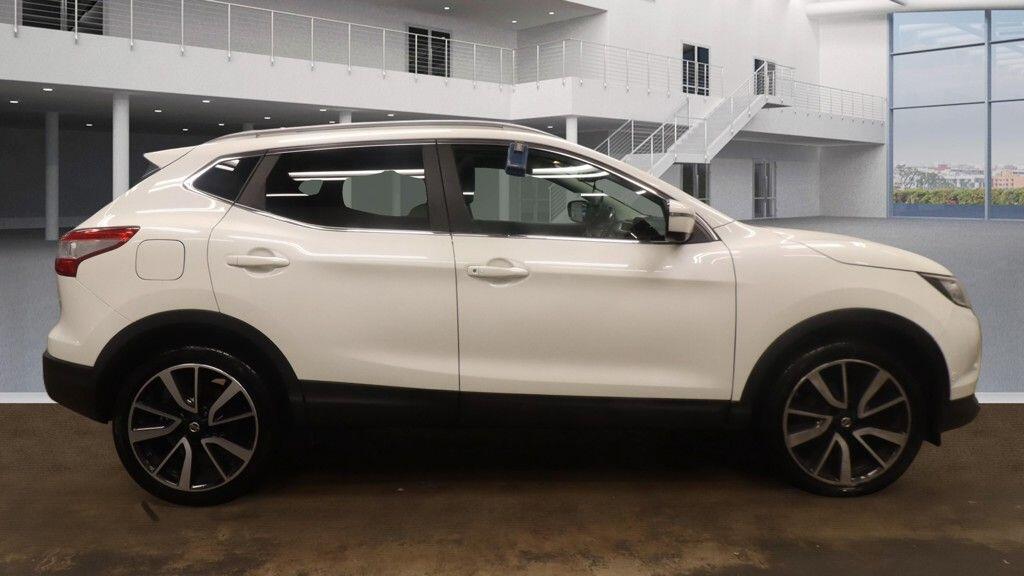 Used Nissan Qashqai for sale - 77626181: Photo 9
