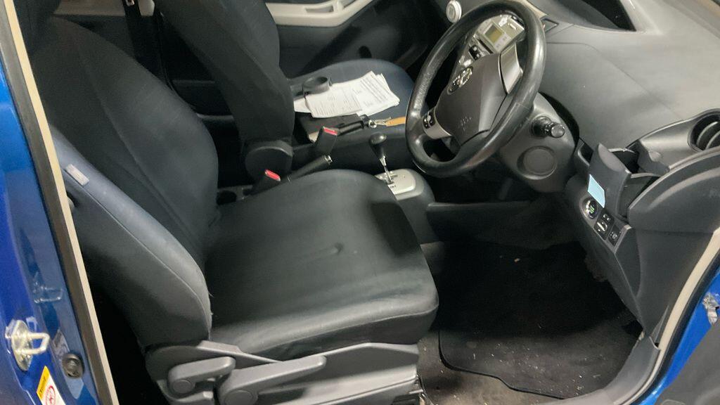 Used Toyota Yaris 2006 for sale - 77305157: Photo 4