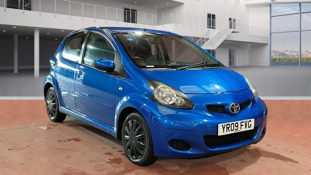Used Toyota AYGO 2009 for sale - 77586305: Photo 1