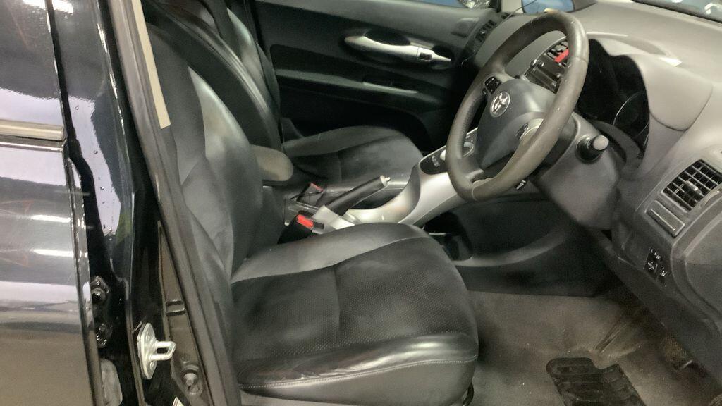 Used Toyota Auris 2011 for sale - 77177783: Photo 4