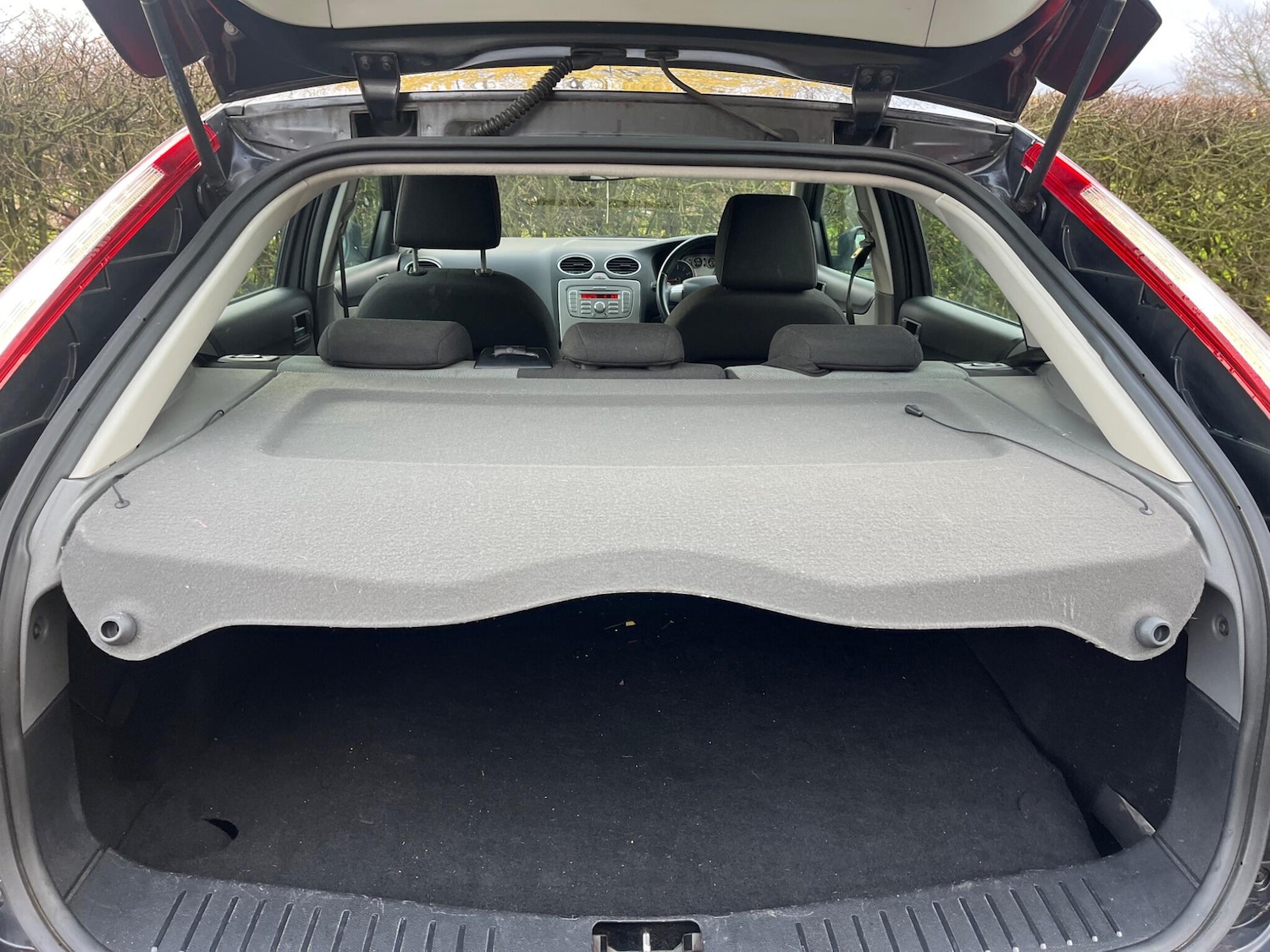 Used Ford Focus 2010 for sale - 77177787: Photo 17