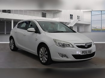 Used Vauxhall Astra 2011 for sale - 78383577: Photo