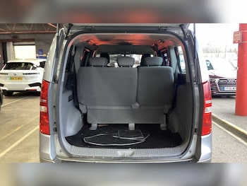 Used Hyundai i800 2016 for sale - 77807728: Photo