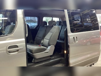 Used Hyundai i800 2016 for sale - 77807728: Photo