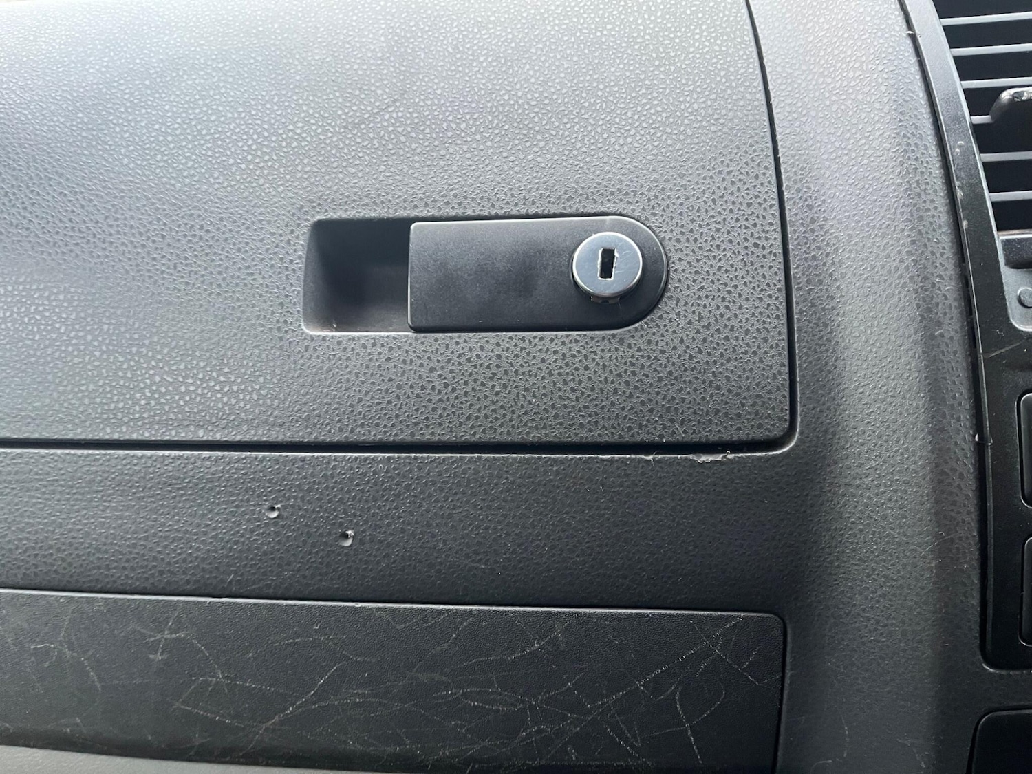 Used Volkswagen Transporter 2015 for sale - 77177781: Photo 26