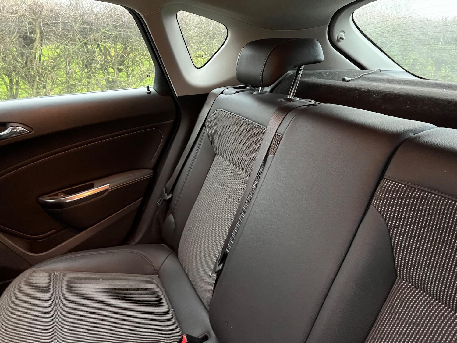 Used Vauxhall Astra 2010 for sale - 77177794: Photo 11