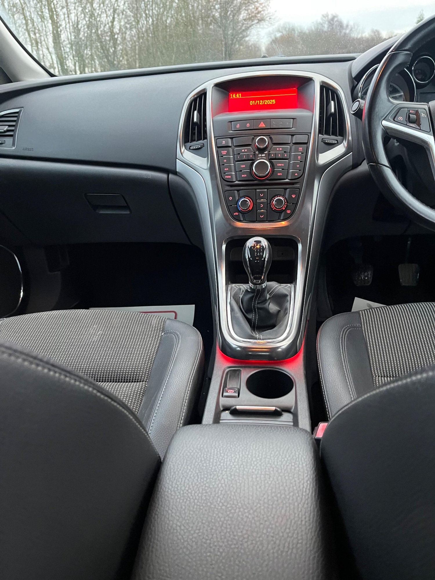 Used Vauxhall Astra 2010 for sale - 77177794: Photo 18