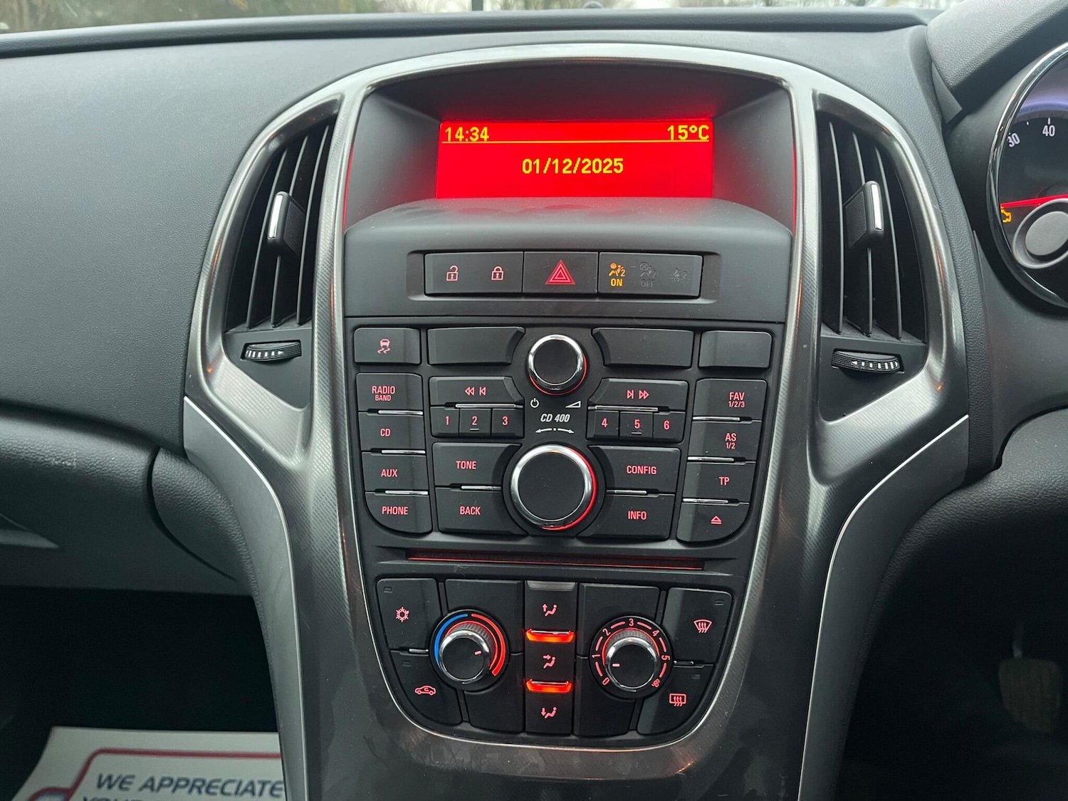 Used Vauxhall Astra 2010 for sale - 77177794: Photo 2