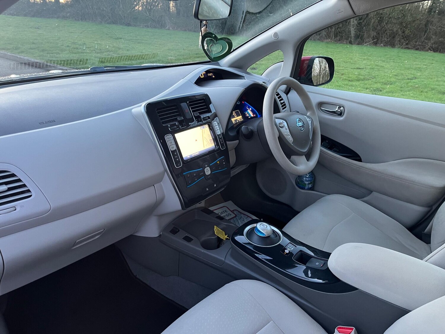 Used Nissan Leaf for sale - 77710131: Photo 12