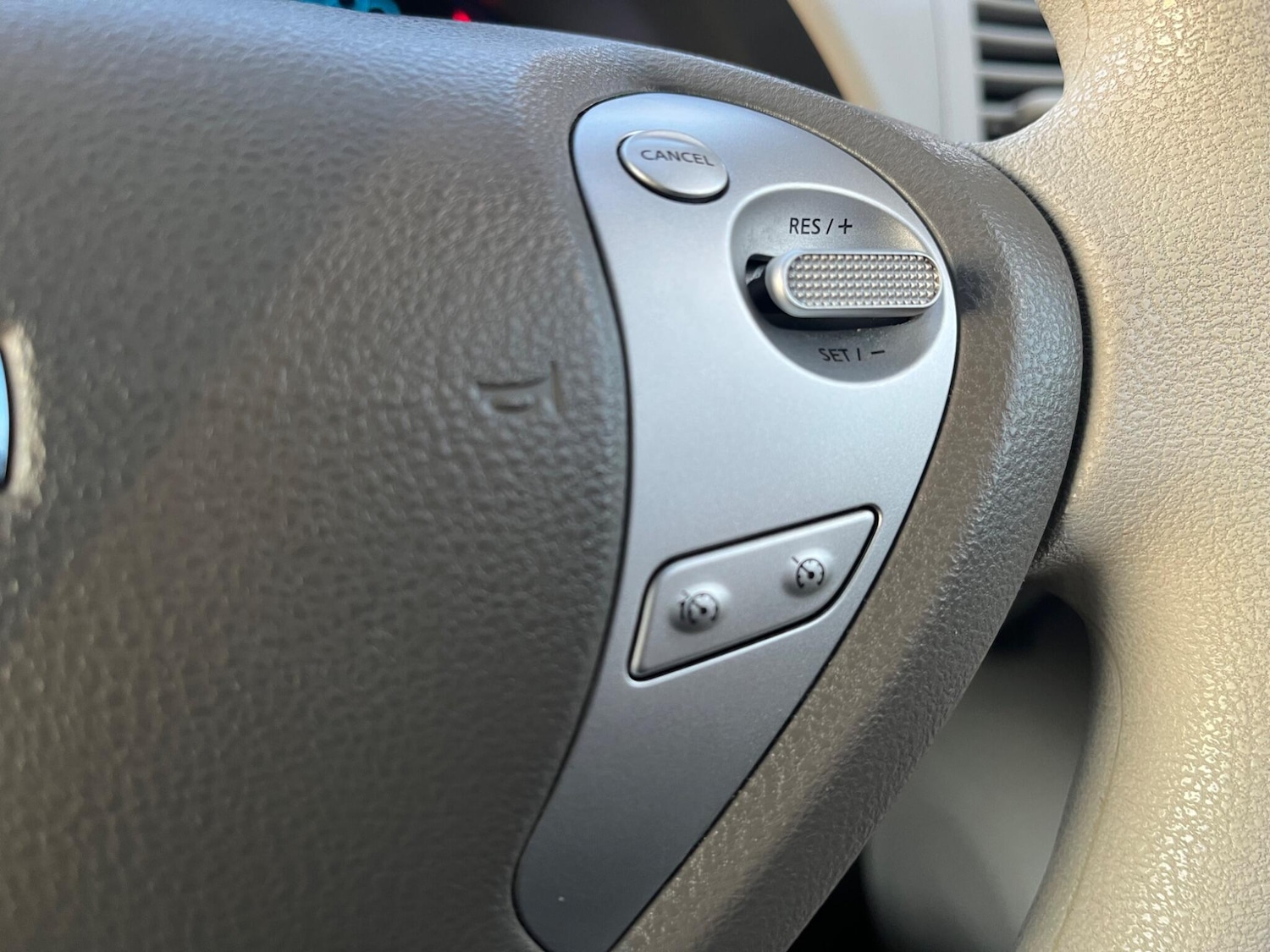 Used Nissan Leaf for sale - 77710131: Photo 20