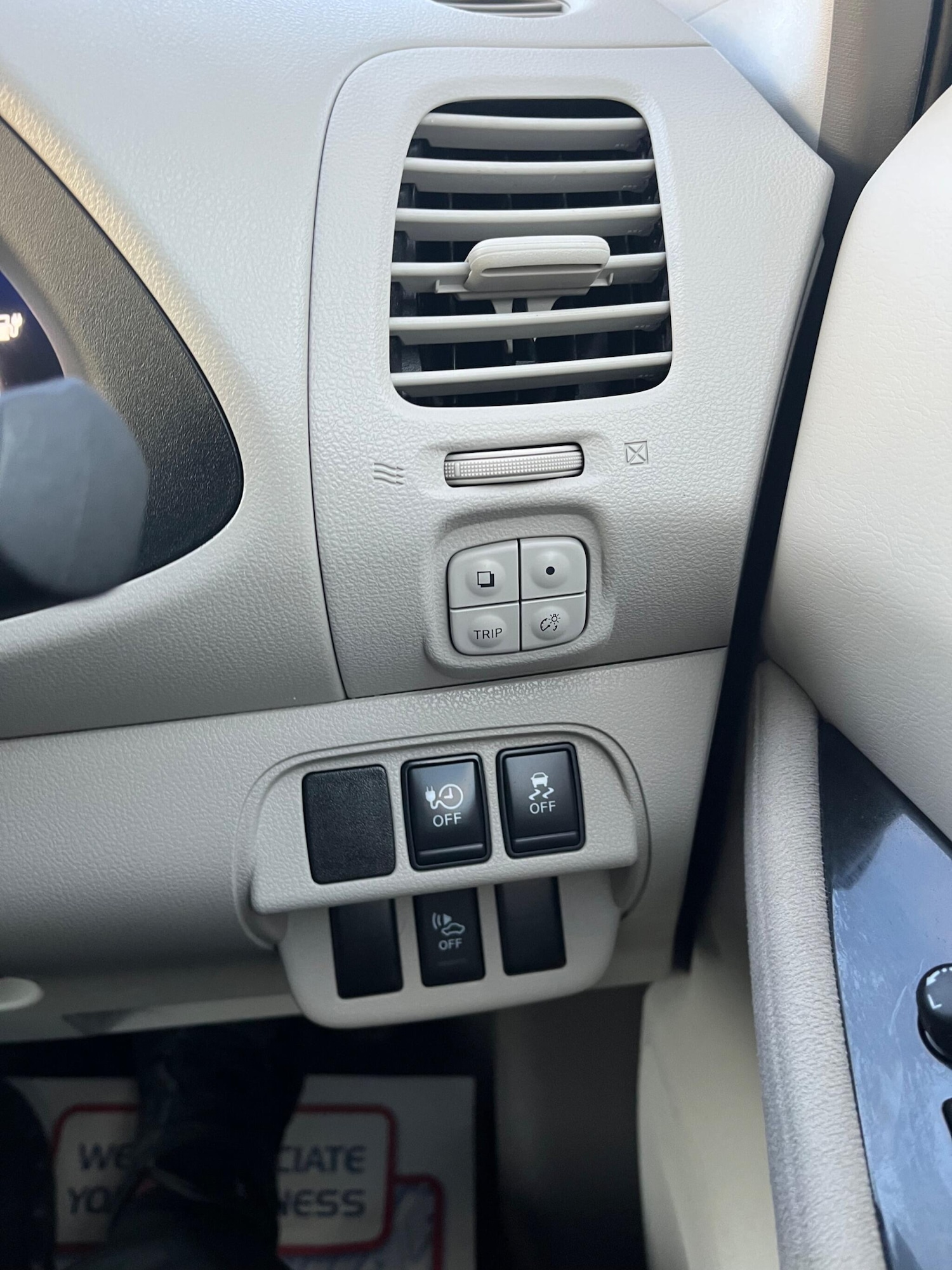 Used Nissan Leaf for sale - 77710131: Photo 22