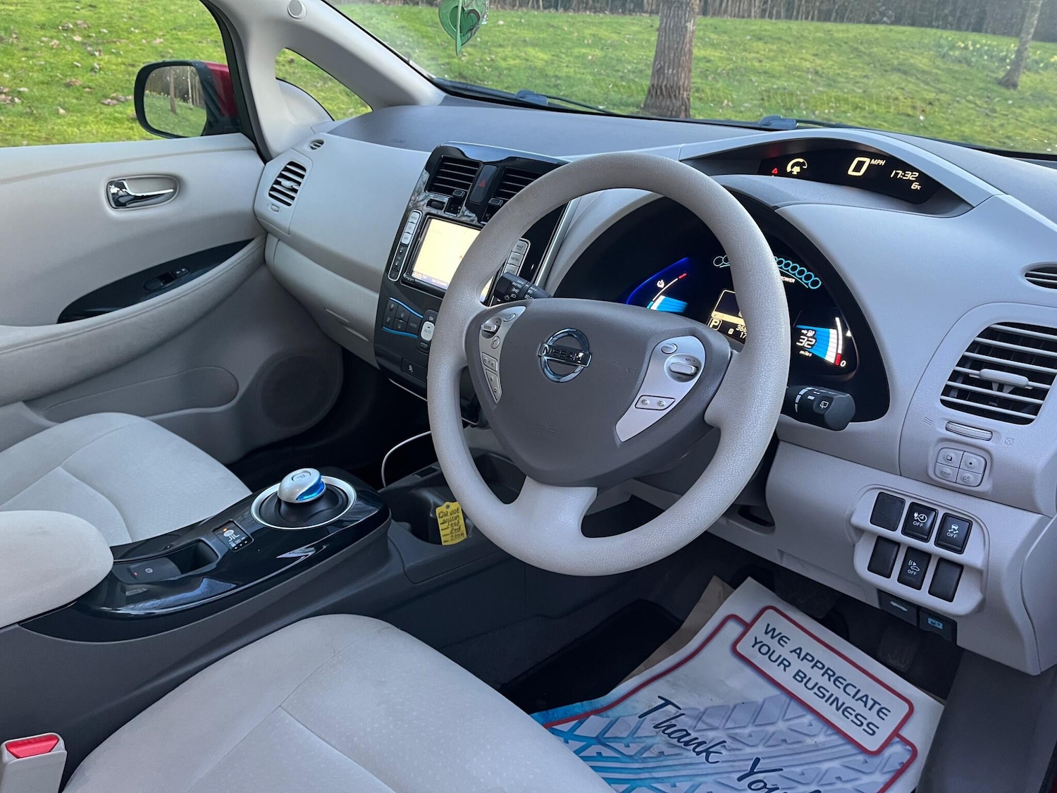 Used Nissan Leaf for sale - 77710131: Photo 3