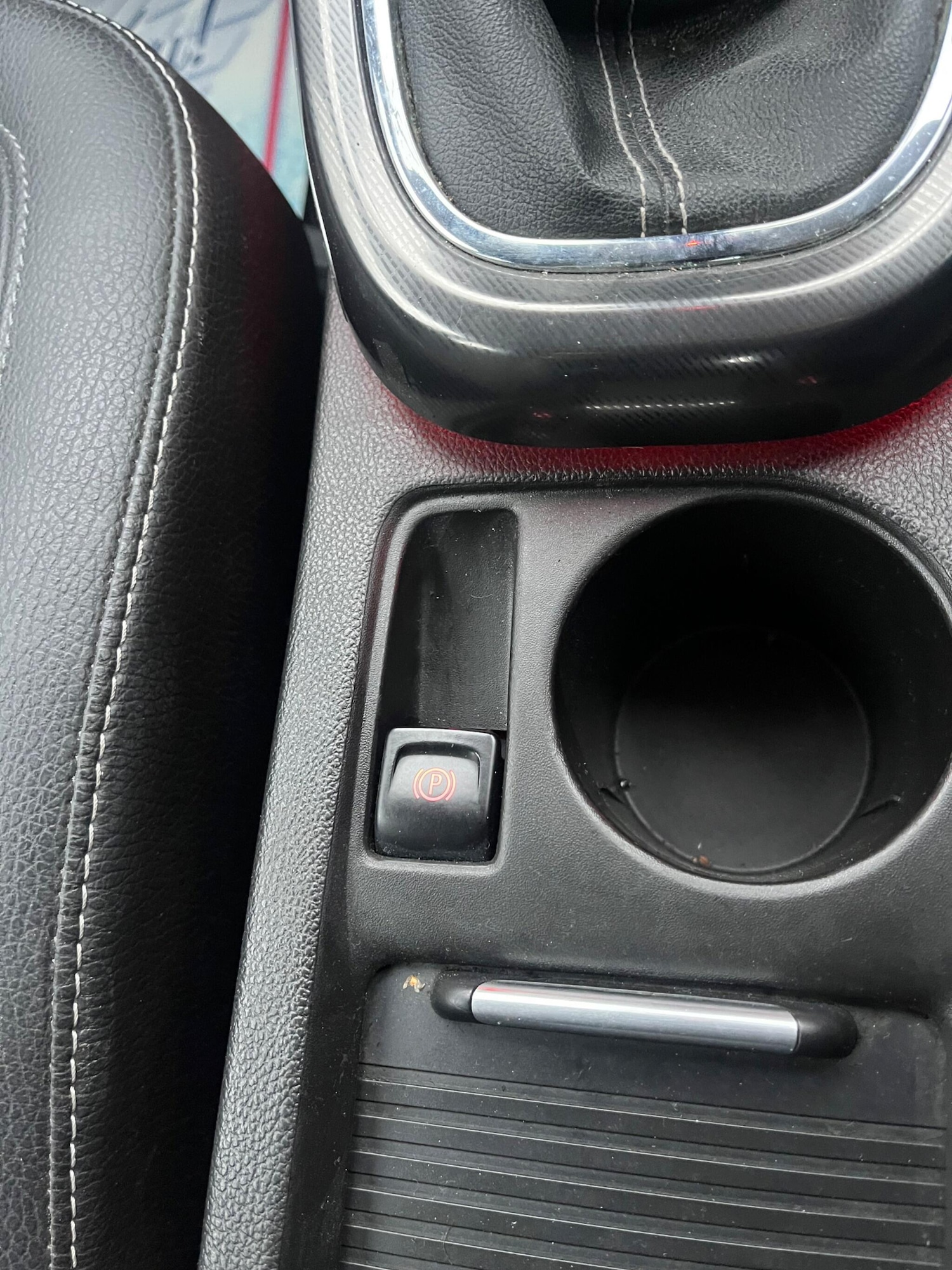 Used Vauxhall Astra 2010 for sale - 77799317: Photo 3