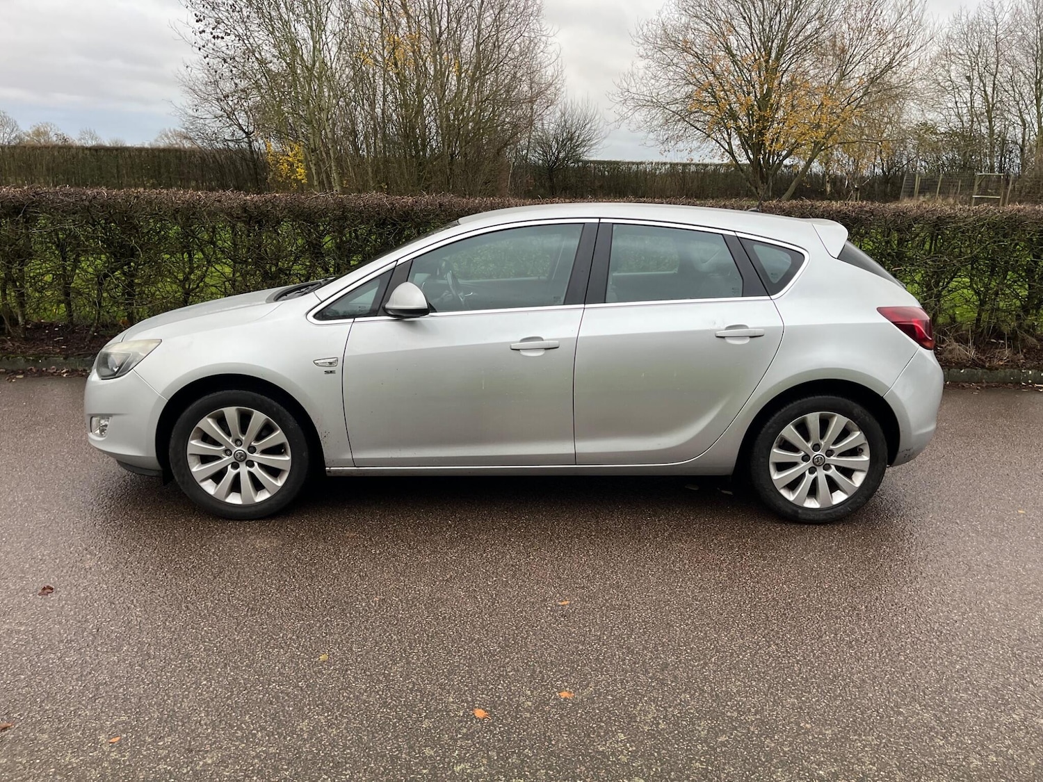Used Vauxhall Astra 2010 for sale - 77799317: Photo 31