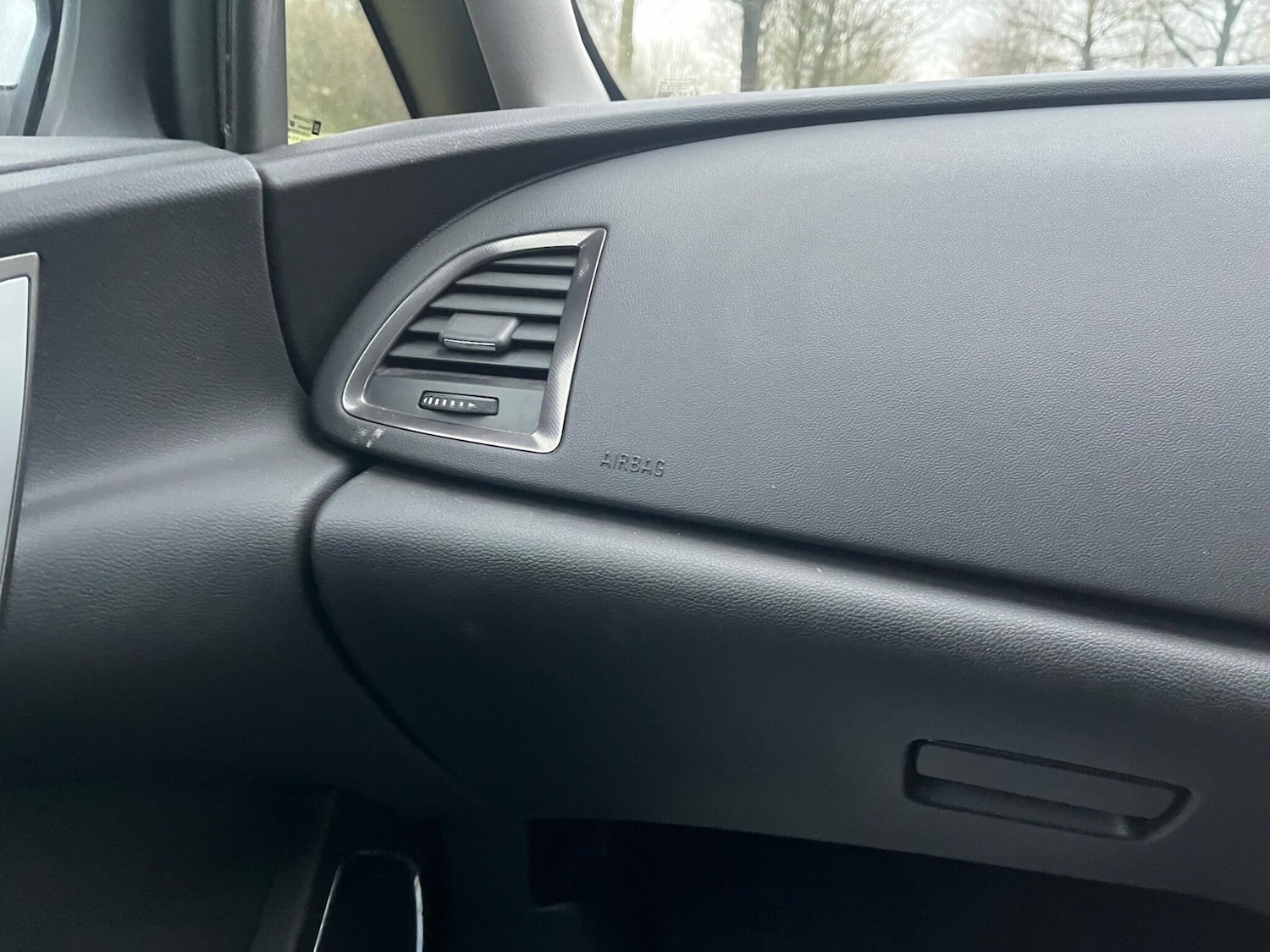 Used Vauxhall Astra 2010 for sale - 77799317: Photo 6